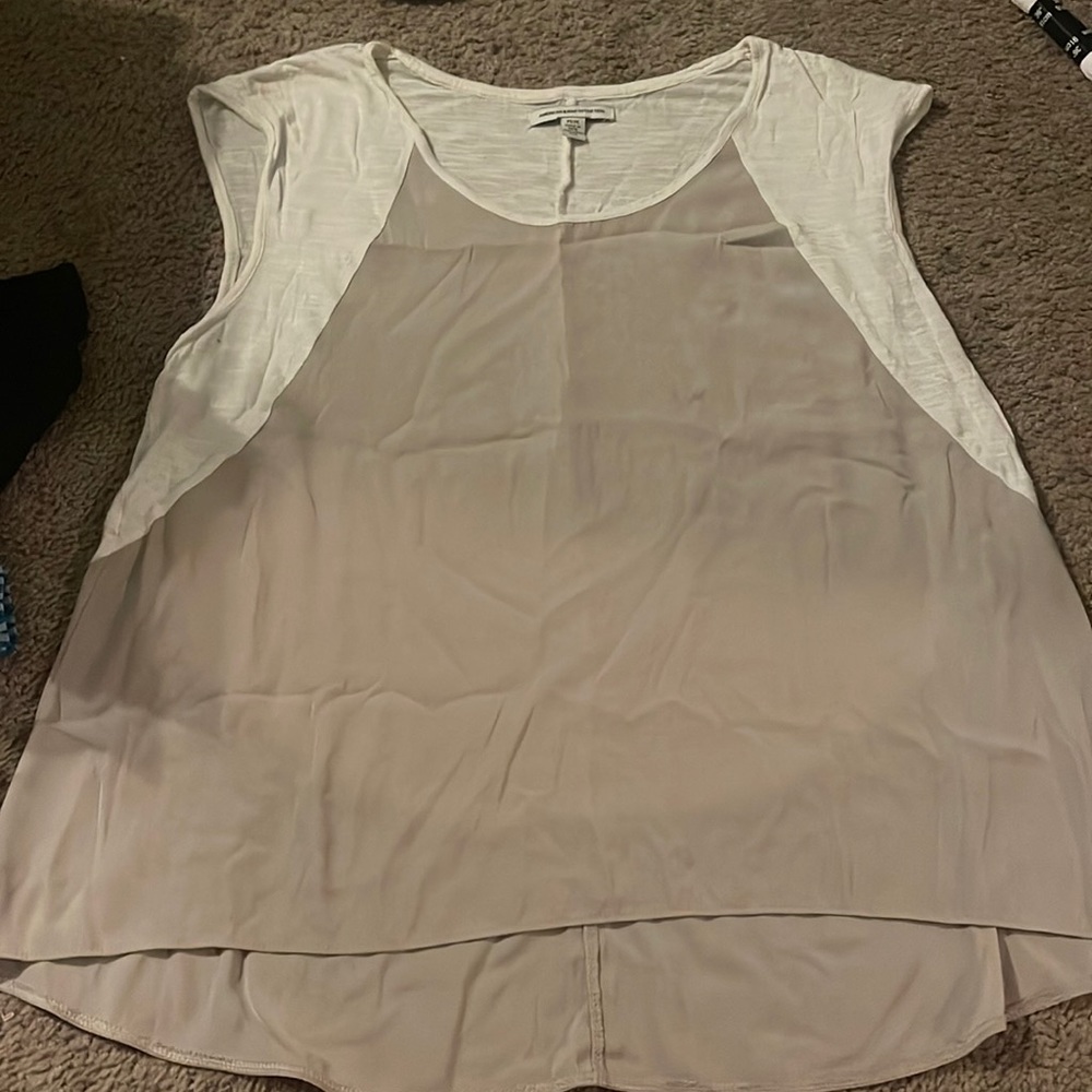 American Eagle Tan & White Cute Tank!